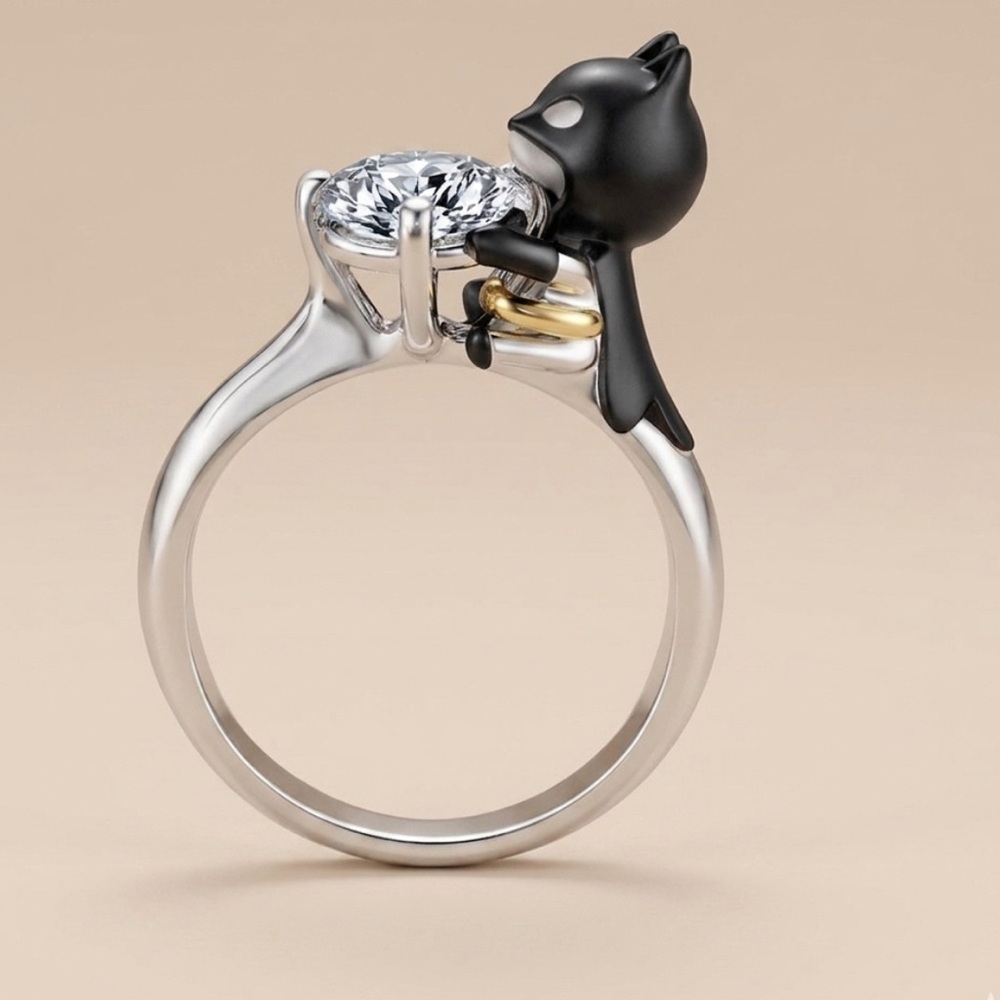 Cat Claw Solitaire Ring in Silver with Black Accent